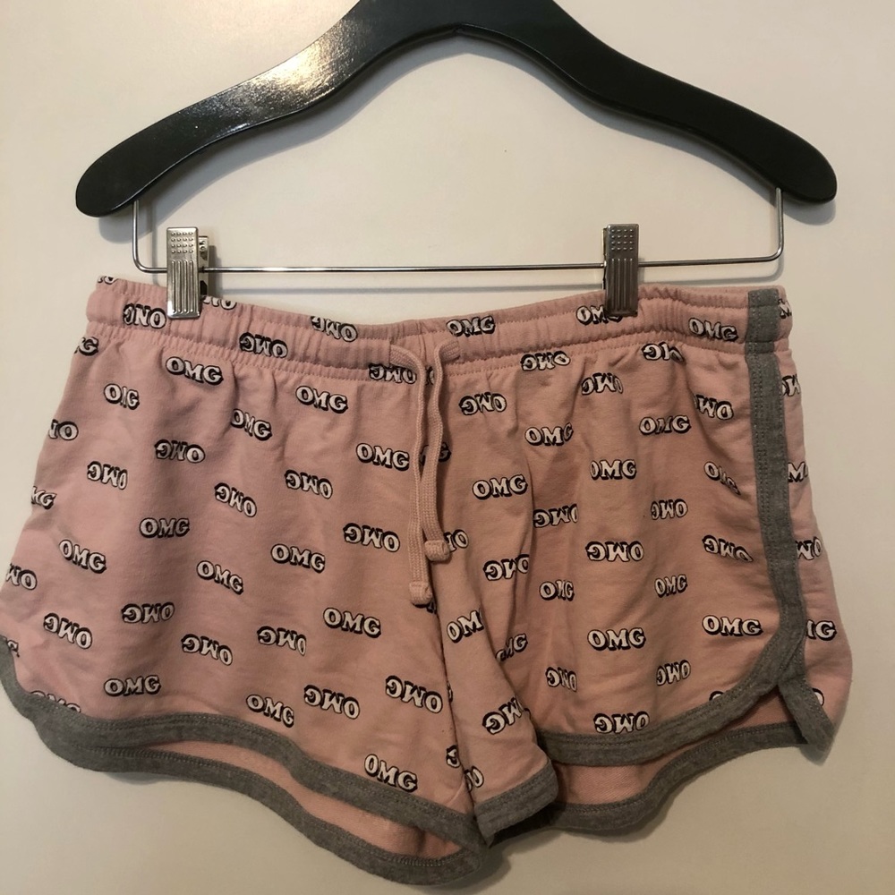 Women’s large OMG pink cloth shorts
